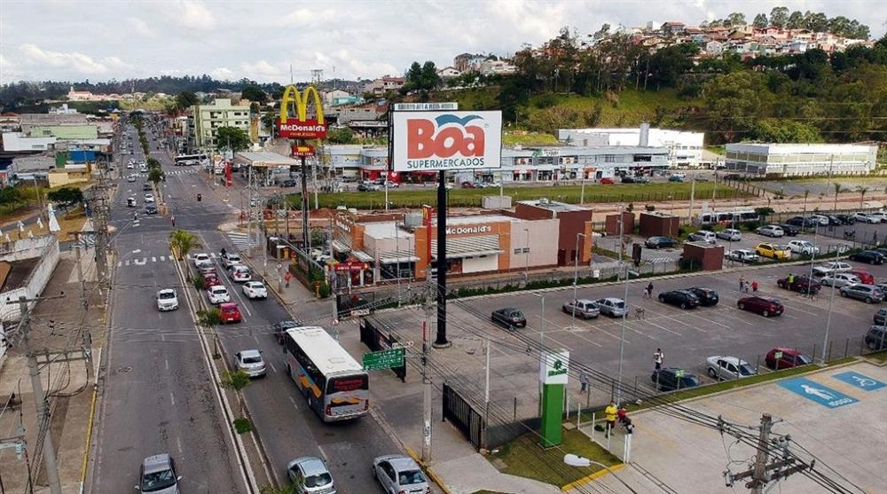 Foto/Reprodução: Avenida principal de Várzea Paulista